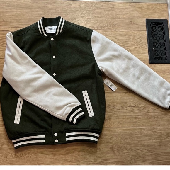 PacSun Other - Land Rover Letterman Varsity Bomber Jacket NWT